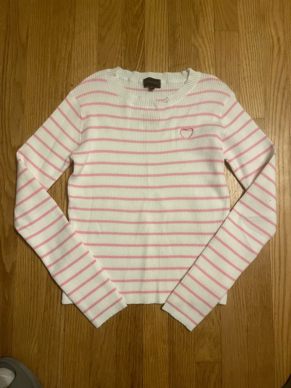 Women's Olive Ave Striped Crewneck Sweater With Embroidered Heart Medium